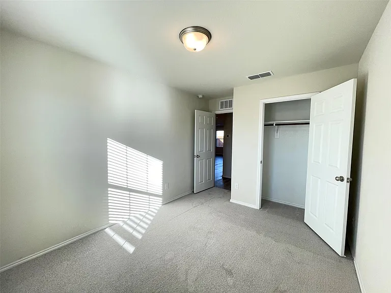 16020 Rein Ave — Photo 22