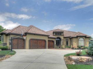 12718 W 160th Ter, Overland Park, KS 66062
