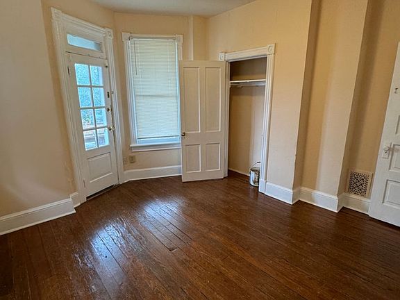 4th image of 145 S Mulberry St #2