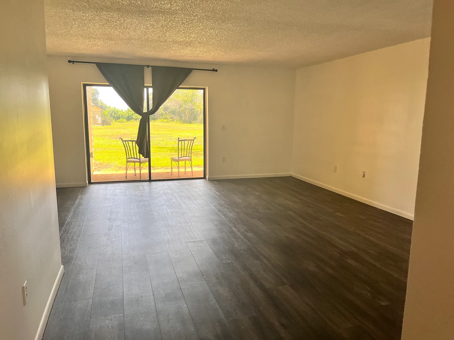 2 bed, 1550 sqft, $2,000 — Photo 4