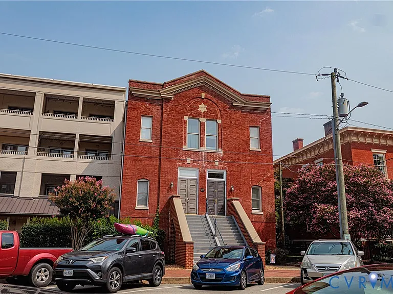 209 N 19th St #U31 — Photo 2