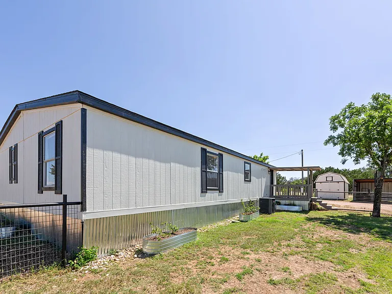 920 County Road 224 — Photo 34