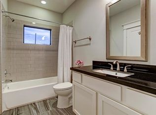 2419 Reinerman St, Houston, TX 77007