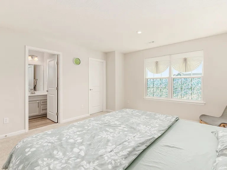 28 Royal Palm Ct #1 — Photo 38