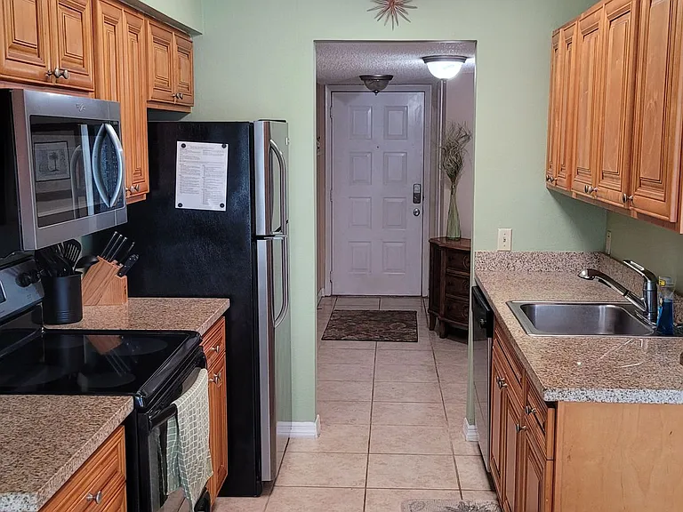 225 S Tropical Trl #319 — Photo 15