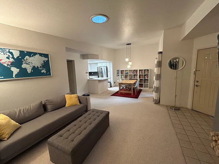 1270 Bellevue Way NE #4 — Photo 14