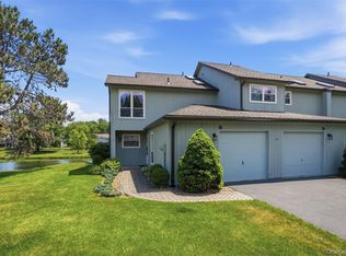 11 Pond Dr W, Rhinebeck, NY 12572