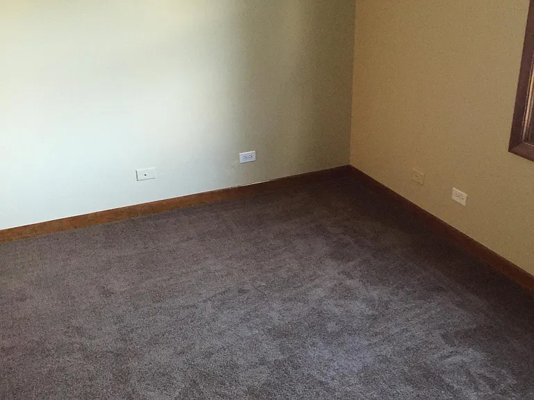 13933 Park Ave — Photo 14