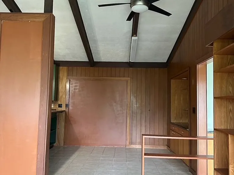655 Hinano St #A — Photo 5