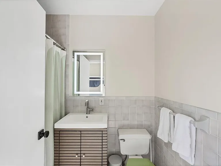 550 Gaspar Dr — Photo 27
