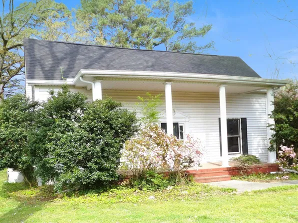 2123 Shady Grove Ln SW, Decatur, AL 35603