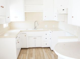 3330 Alma Ave APT F, Lynwood, CA 90262