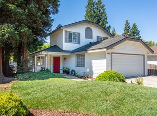 669 E Rock Creek Ln, Fresno, CA 93730