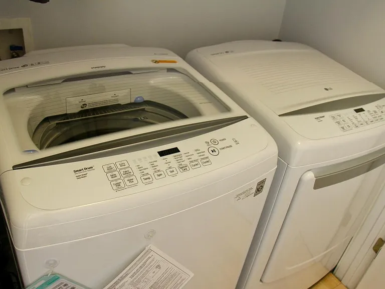 New LG Washer/Dryer Set