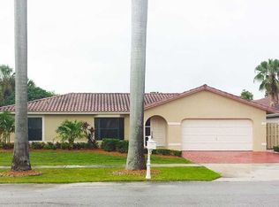 9605 Carousel Cir S, Boca Raton, FL 33434