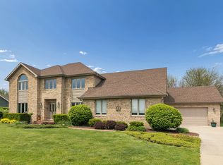 10612 Williamsburg Trl, Frankfort, IL 60423