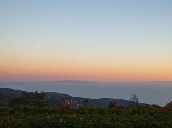 550 Schueren Rd, Malibu, CA 90265