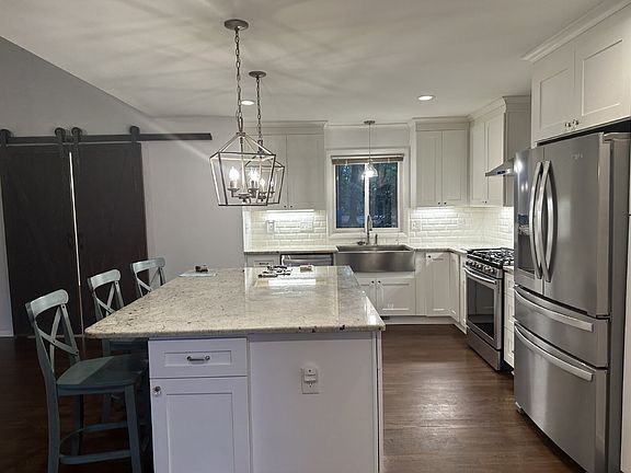 5th image of 1822 Bobolink Ln