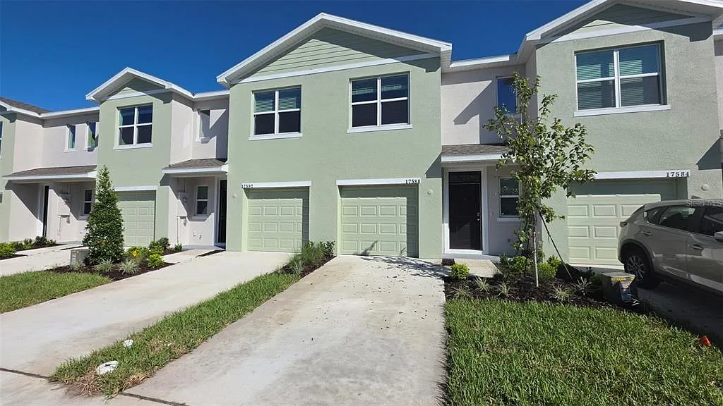3 bed, 2.5 bath, 1463 sqft, $2,250 — Photo 1