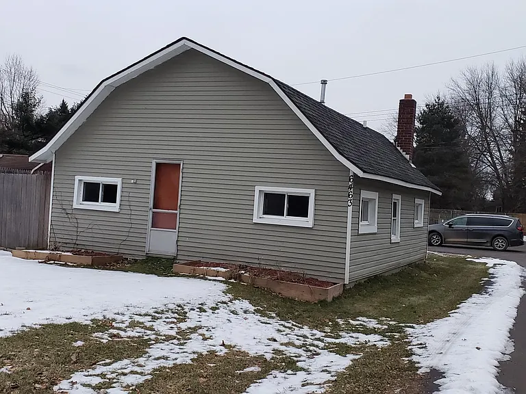 6463 Willow Rd — Photo 2