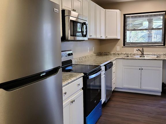 2nd image of 716 Cranford Dr