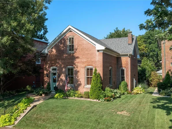 315 Abend St, Belleville, IL 62220