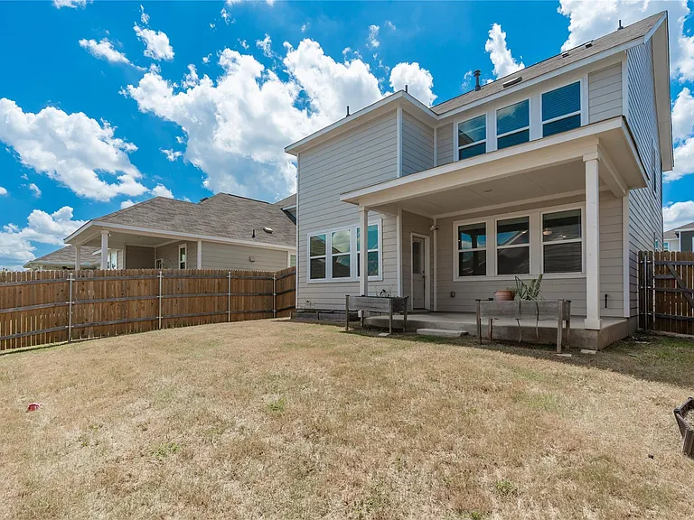 15607 Ellinger Dr — Photo 31