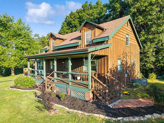 5th image of 69 Hill Crest Ln