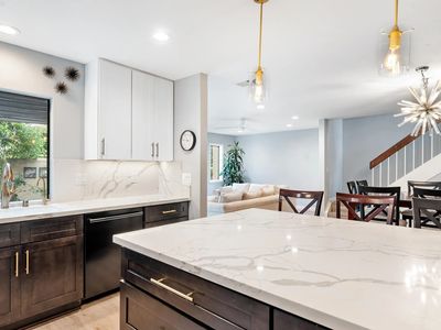 4452 Via Amable, San Diego, CA, 92122
