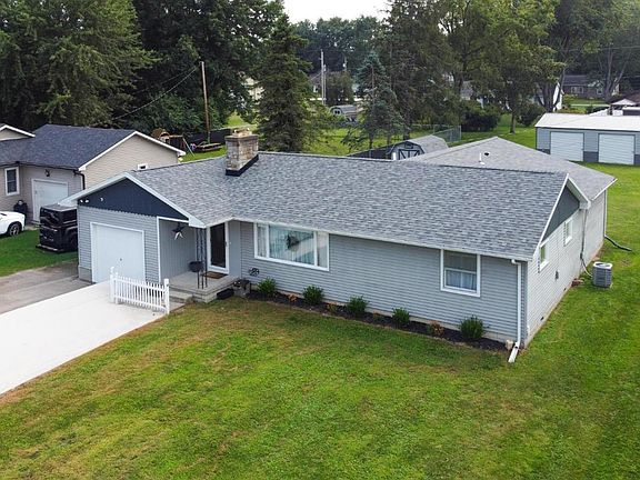 2nd image of 1228 Tucker Rd