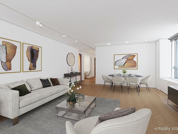 3rd image of 15 W 53rd St #15F