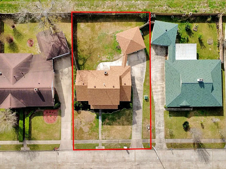 15423 Ridingwood Dr — Photo 41