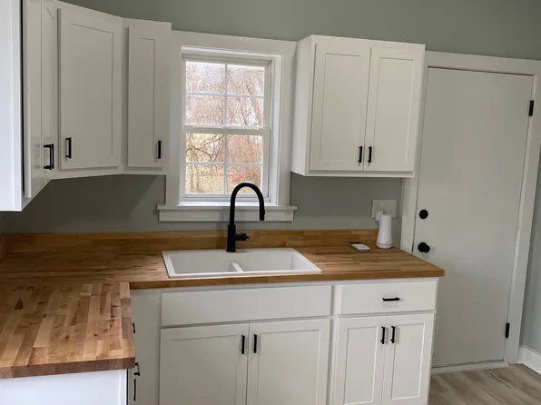 1010 Sawyer Ave, Akron, OH 44310