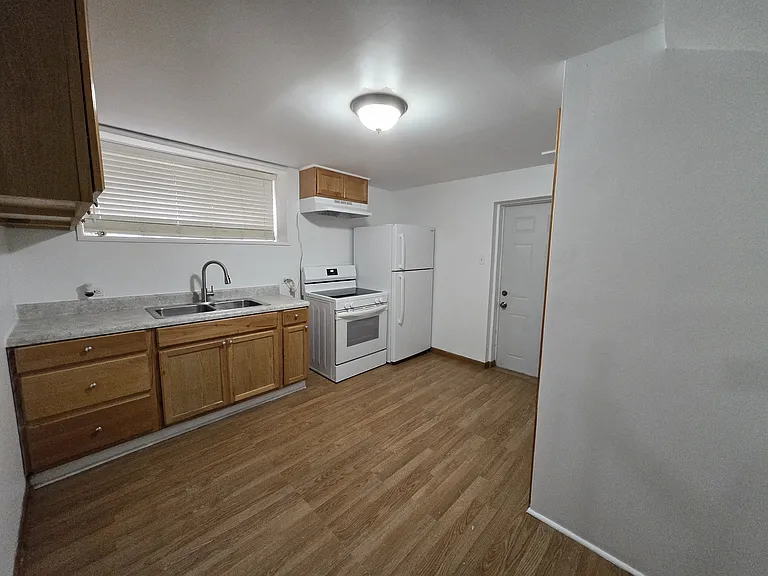 5206 S Keating Ave #B — Photo 10