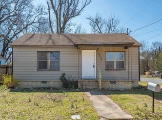 1501 E Highland Ave, Malvern, AR 72104