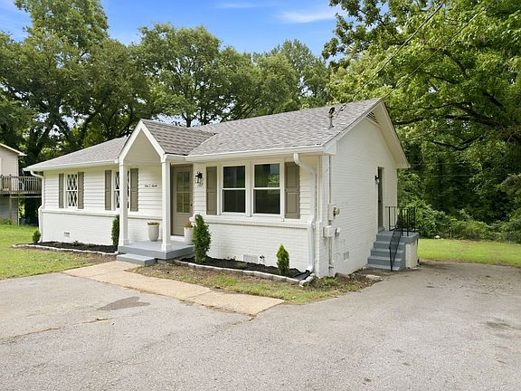 3rd image of 107 Rainbow Cir