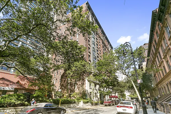 Sold by Citi Habitats | media 8
