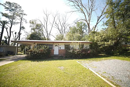 318 Meadowbrook Ln Photo 1