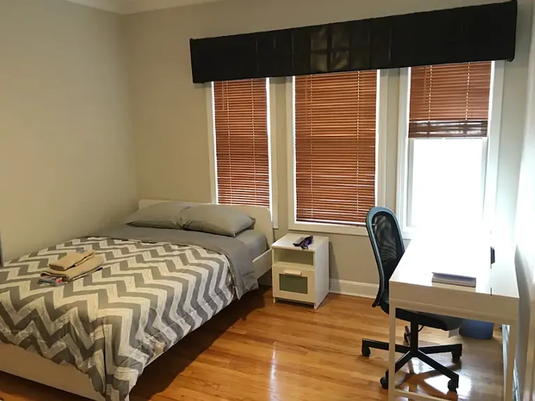 76 King St #2 — Photo 6