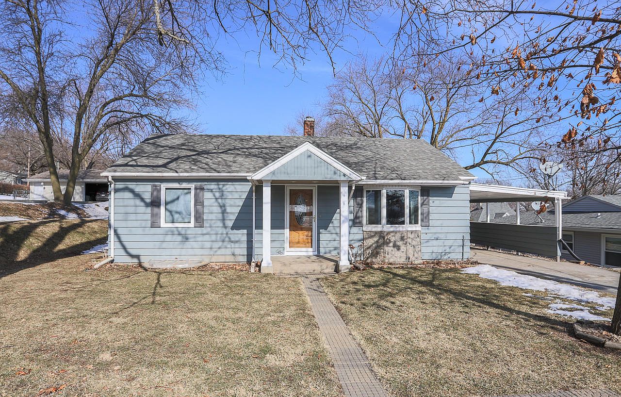 318 W 7th St, Logan, IA 51546 Zillow