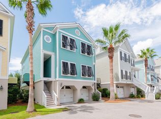 101 W 2nd St #101, Folly Beach, SC 29439