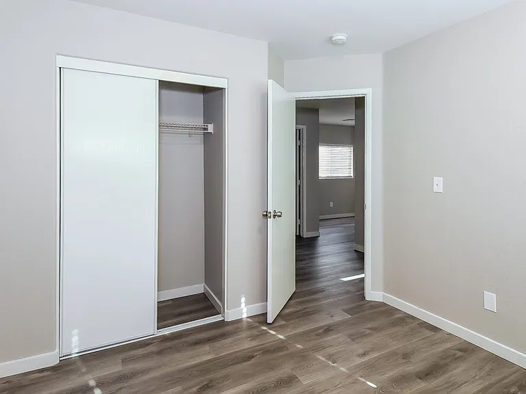 6249 Capehart Falls St — Photo 8