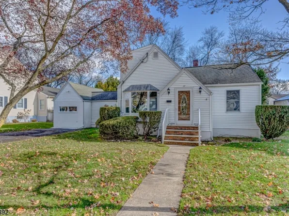 17 Smith St, Waldwick Boro, NJ 07463
