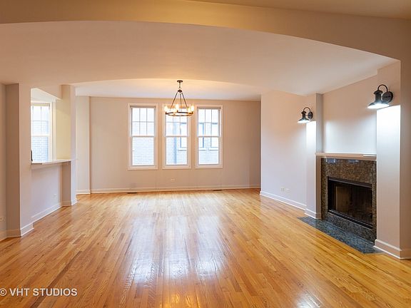 5th image of 3845 N Ashland Ave APT 3C