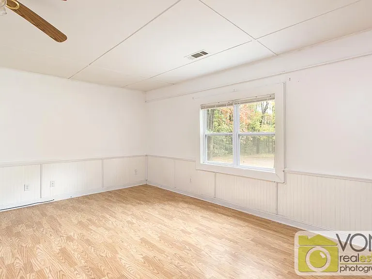 4156 Clearview Dr — Photo 8