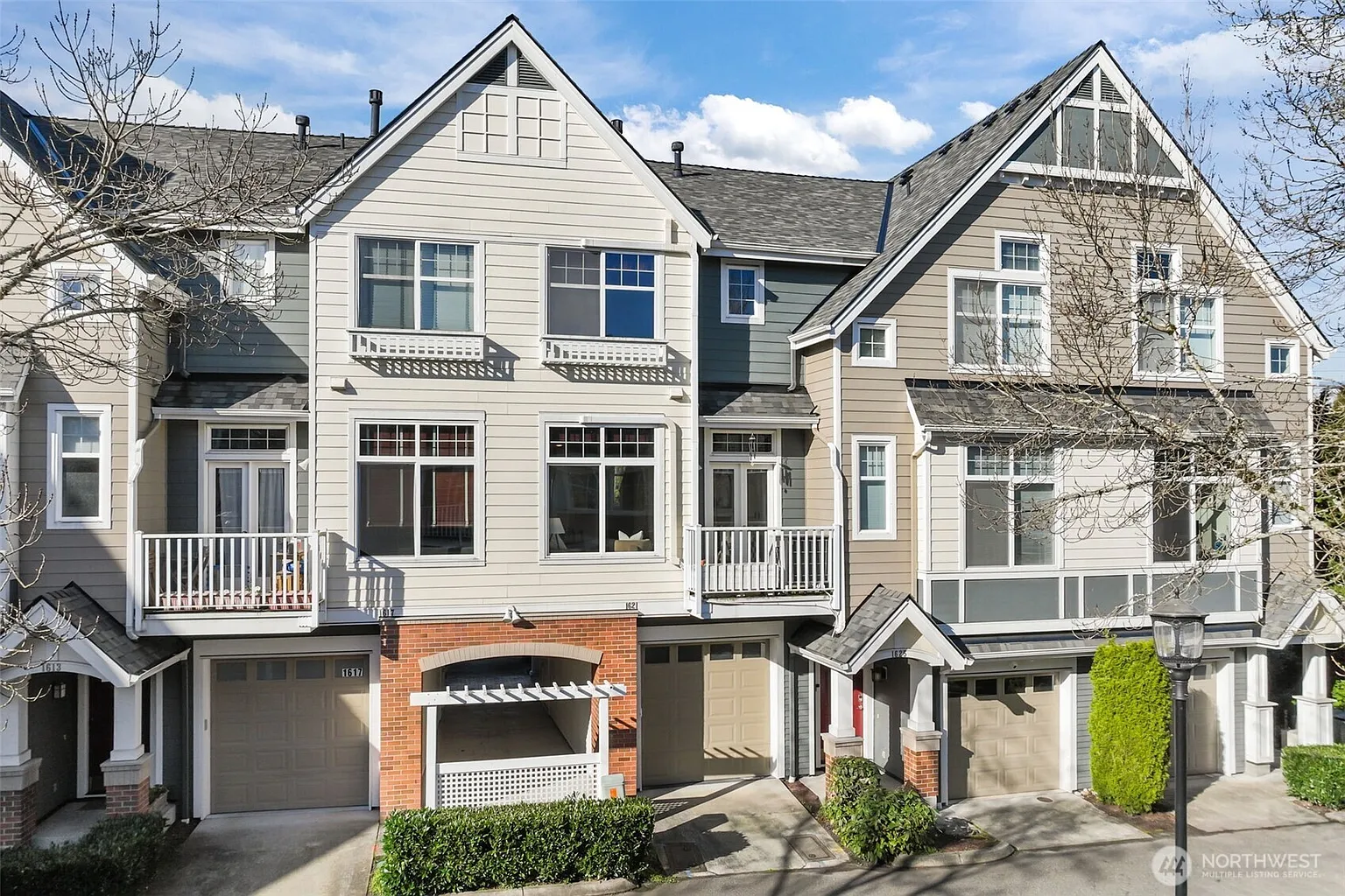 1621 Huckleberry Circle #1621 photo 1