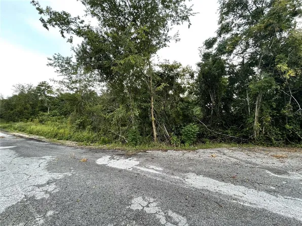 Hickory Track Dr #16, Ocala, FL 34472