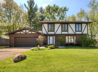 50 Glenn Dr, White Heath, IL 61884