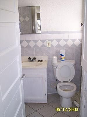 4th image of 502-504 WALTON AVE
