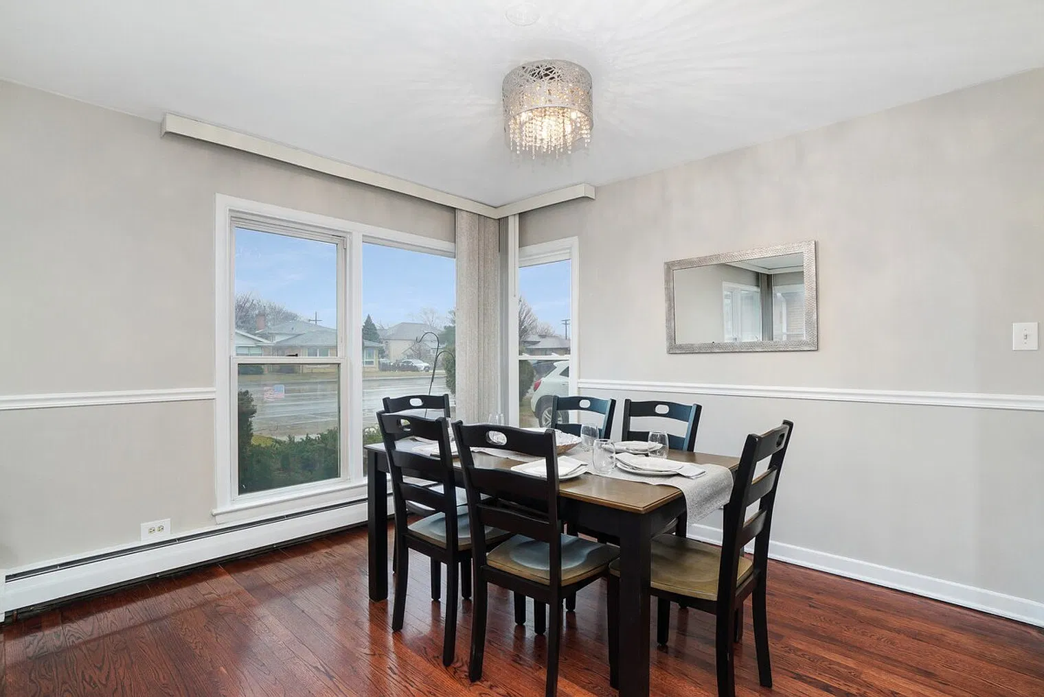 3 bed, 2.5 bath, $16,842 — Photo 4